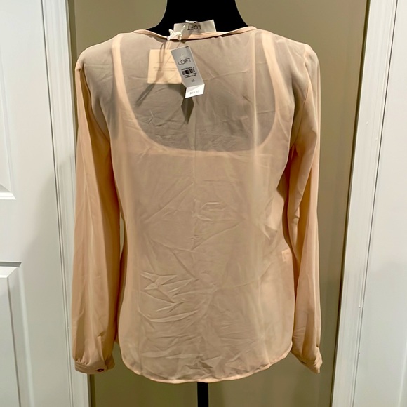 NWT LOFT pleated blouse - XS - Picture 2 of 5